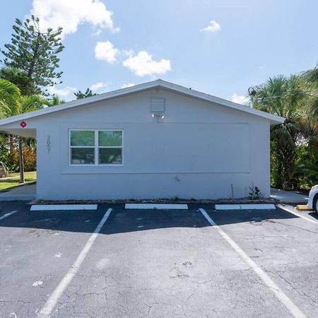 Just Off Wilton Drive Apt 2 Fort Lauderdale Exterior foto